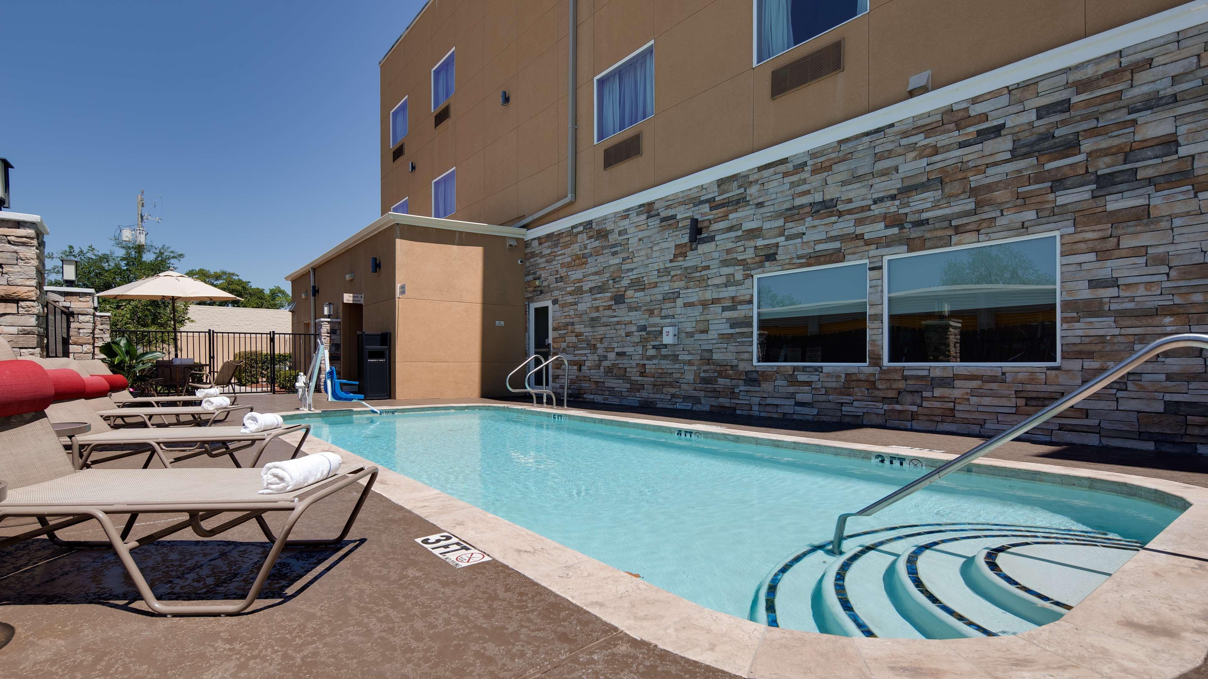 Best Western Plus Lake Jackson Inn & Suites Zewnętrze zdjęcie