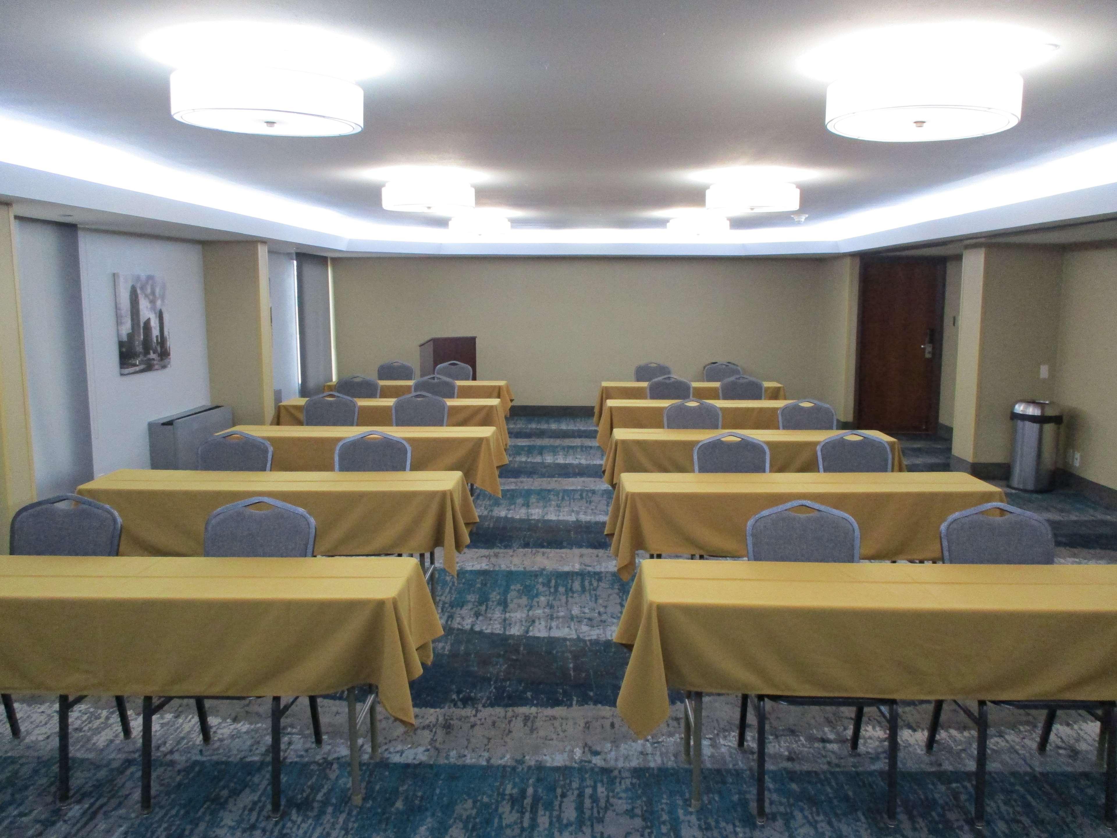 Best Western Plus Lake Jackson Inn & Suites Zewnętrze zdjęcie