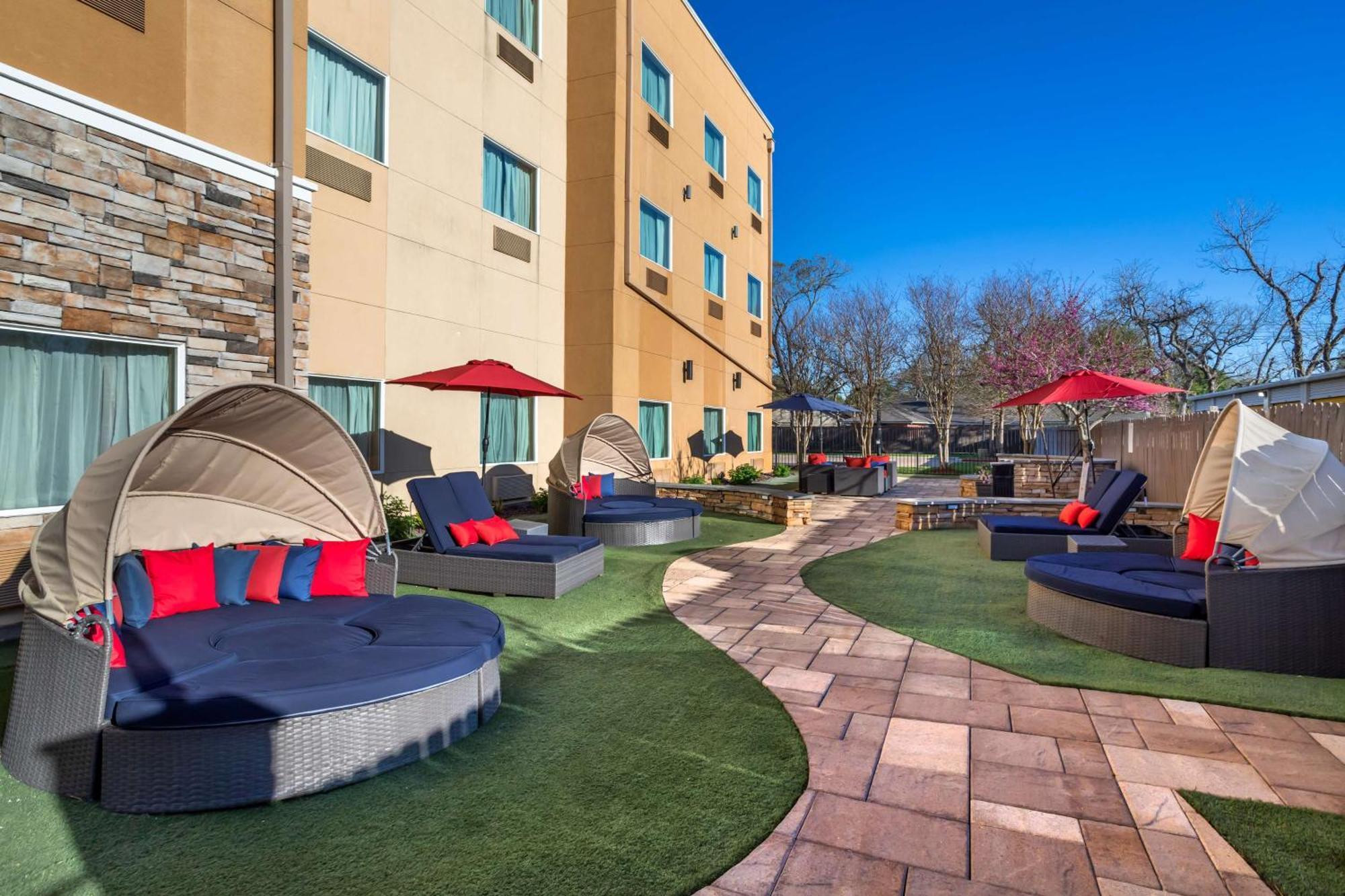 Best Western Plus Lake Jackson Inn & Suites Zewnętrze zdjęcie